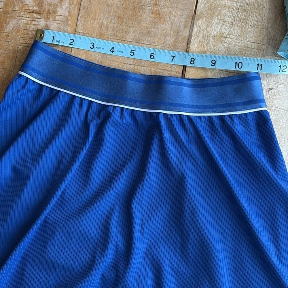 Nike Women's Blue Tennis Skirt size STall